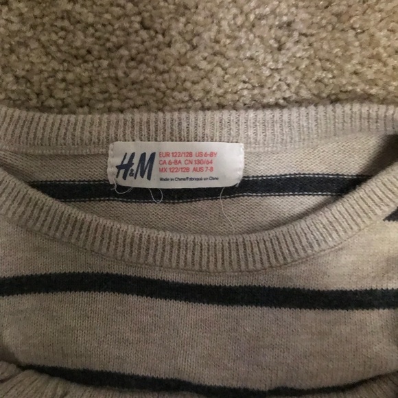 Sweater - Picture 2 of 3